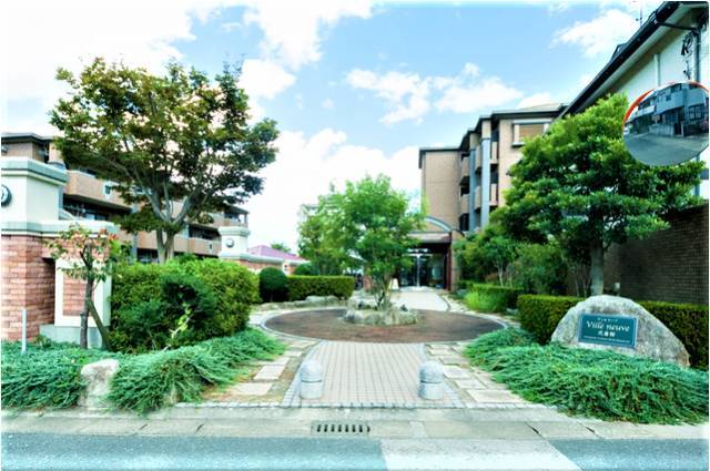 来訪者の顔が確認できるので安心ですね