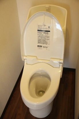 ウォシュレット完備です。