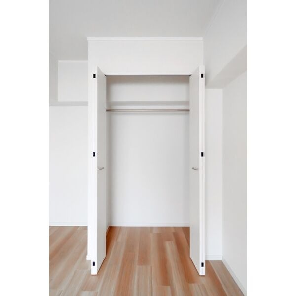 ロングコートもかけられます。