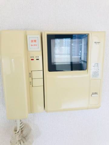 モニター付きで女性の方も安心して暮らせます