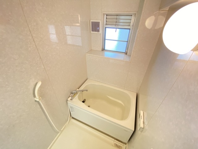 一日の汗や疲れを洗い流してください