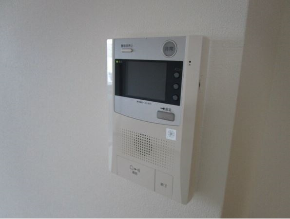 安心のモニター付きインタホン