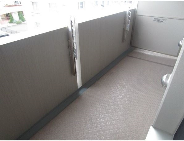 天気の良い日の洗濯物はこちらで