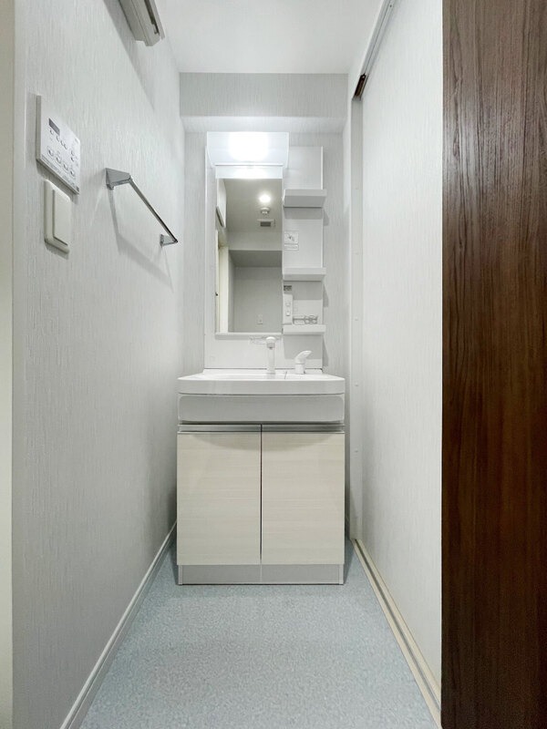 お出かけ前の身支度はこちらから