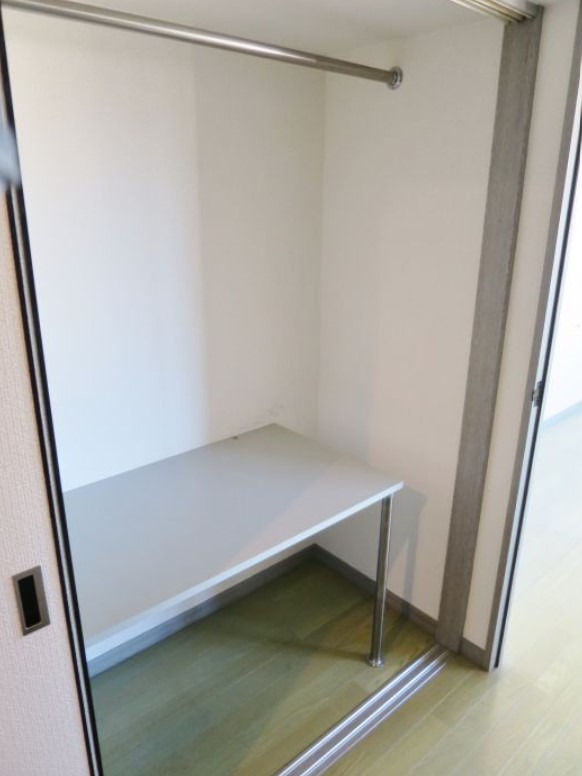 収納力のあるクローゼットです