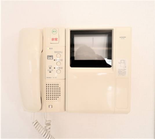 TV付きモニターホンで防犯面バッチリですね