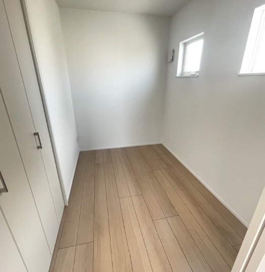 日当たりの良いお部屋となっております。