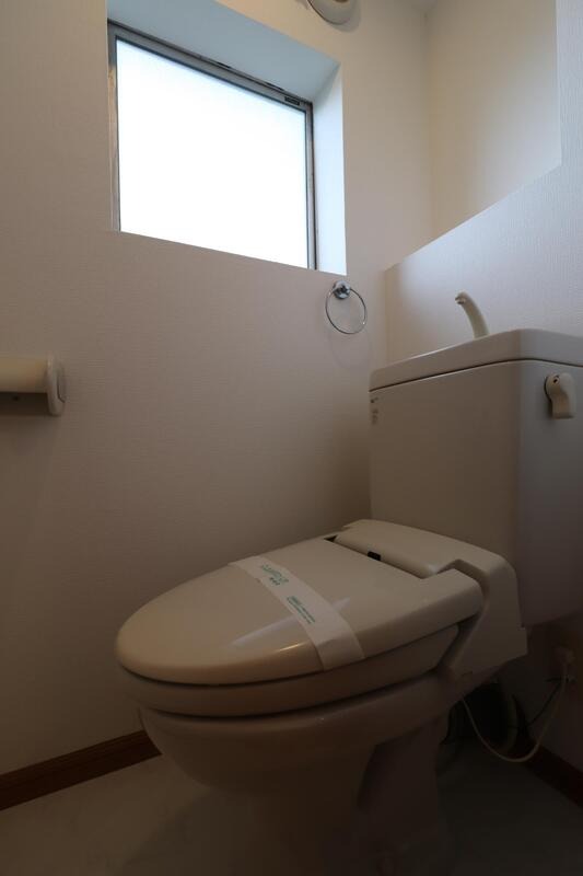 ウオシュレット付きです