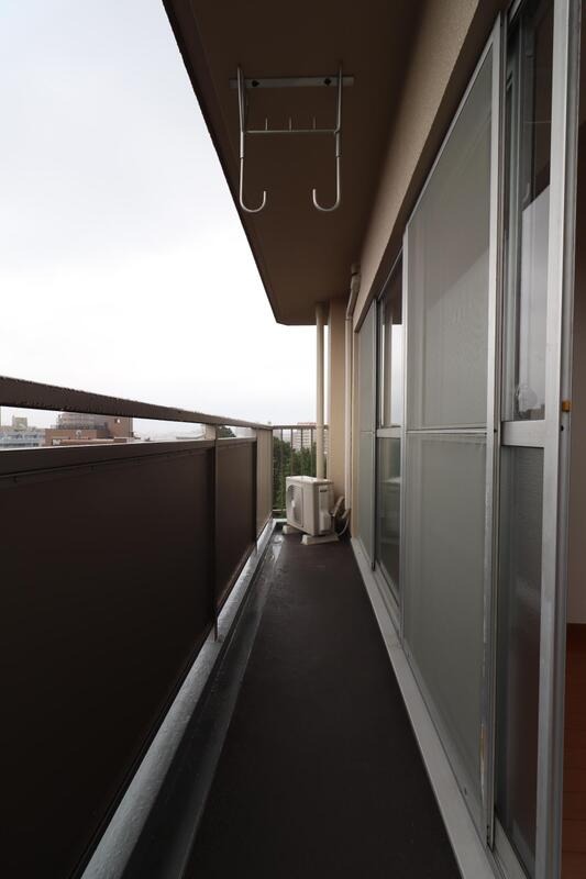 天気の良いの洗濯物はこちらで