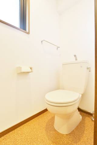 清潔感のあるトイレです