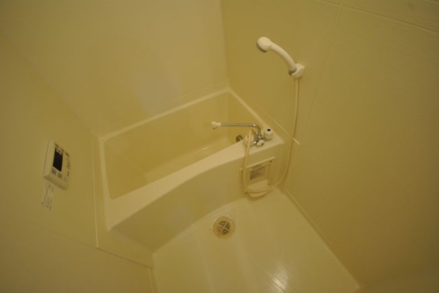 日々の疲れを癒せる浴室です