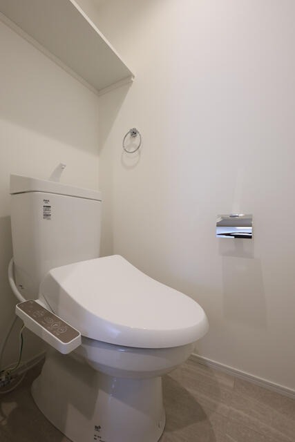 温水洗浄便座付きです