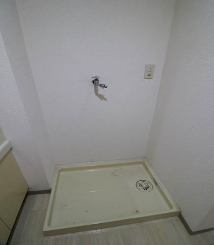 洗濯機は室内に置くことができます。