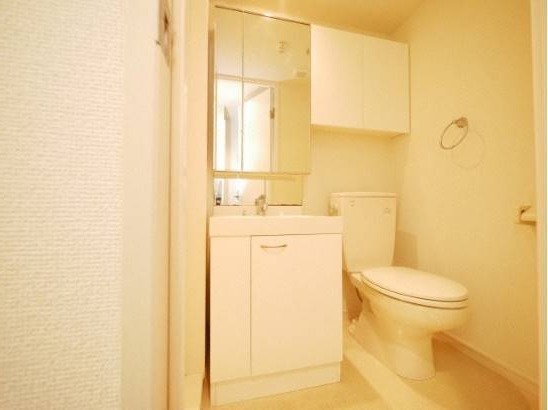 独立洗面台もしっかり。