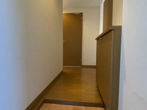 玄関も広いです