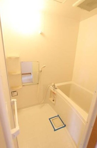 1日の疲れを癒すリラックス空間ですね