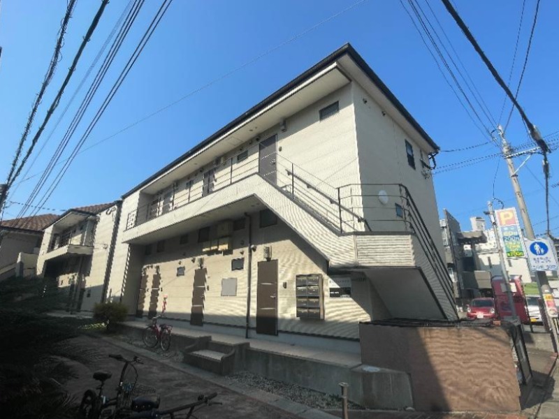 デザイナーズアパートで外観もオシャレですね