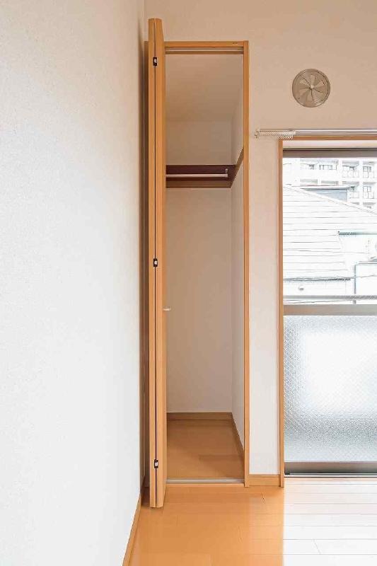 天井高な収納もございます