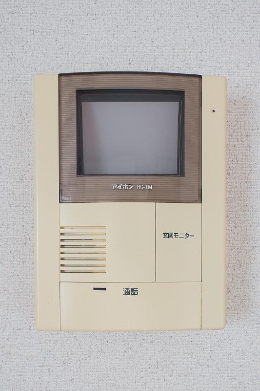 女性も安心のモニターホン