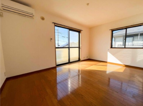 ゆったり過ごせそうなリビングですね