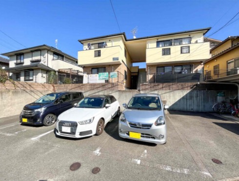 敷地内駐車場空きあり