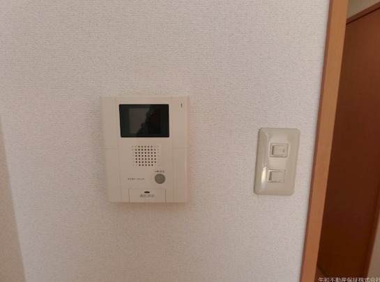 安心のモニターホンです