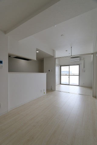 広々リビングでゆったりくつろげます