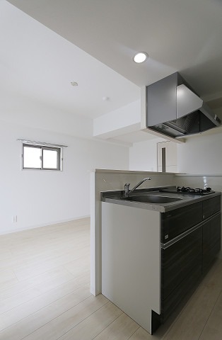 対面式のキッチンです