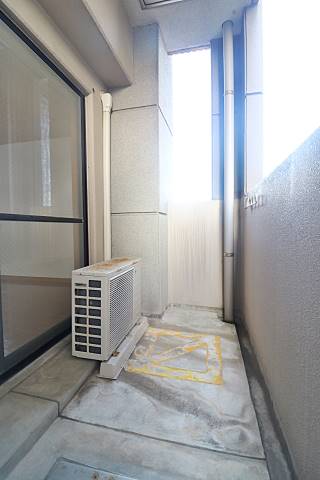 お布団も干せるスペースございます