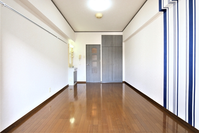 8.2帖の広々とした生活空間です