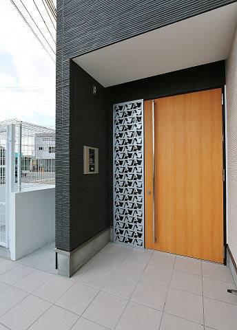 安心のオートロック付きです