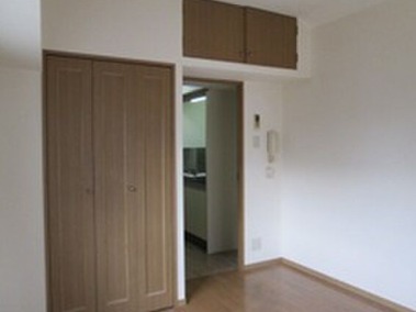 部屋の別角度になります。