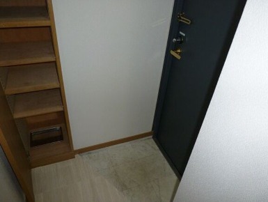 玄関はこのようになっています。