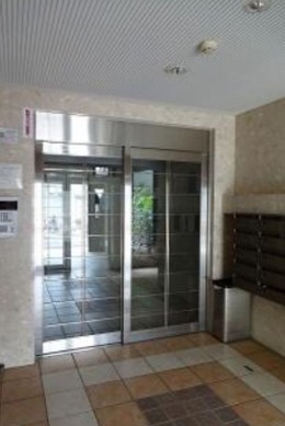 集合ポストはこちらにございます。