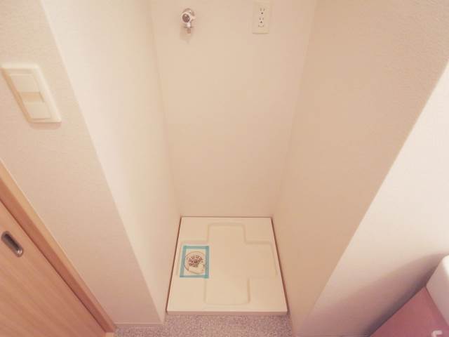 室内洗濯機置き場あります。