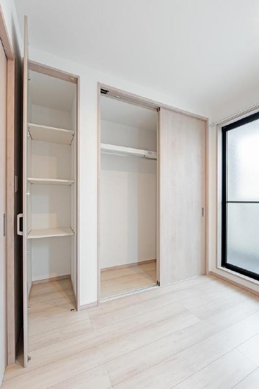 収納は広くて便利が良さそうです