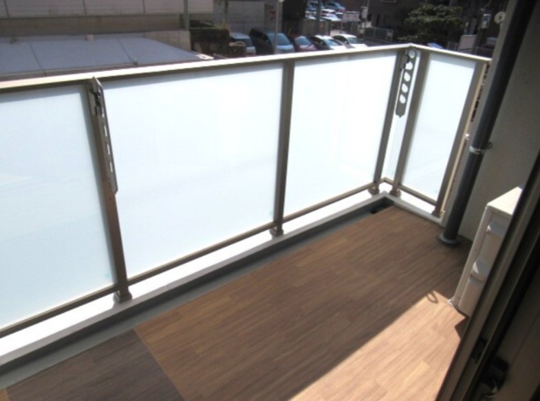 洗濯物はこちらへどうぞ。