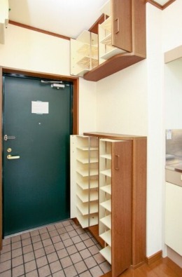 玄関はこのようになっています。