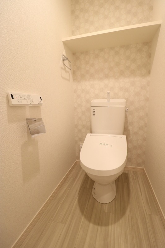 温水洗浄便座付きです