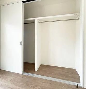 高さのあるシューズボックス