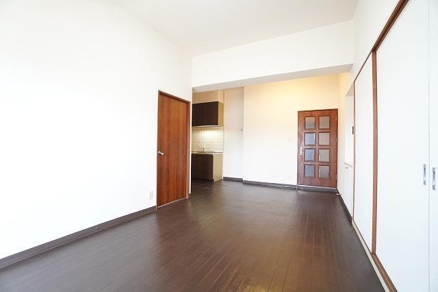 広々リビングでゆったりくつろげます