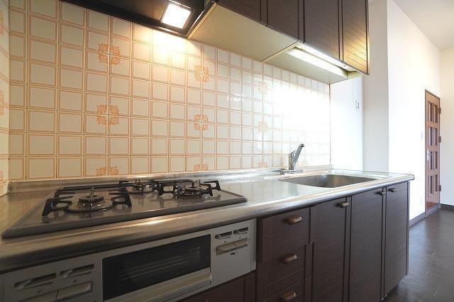 3口コンロで料理の幅が広がります