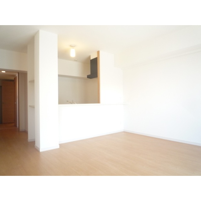 広々とした明るいリビングですね