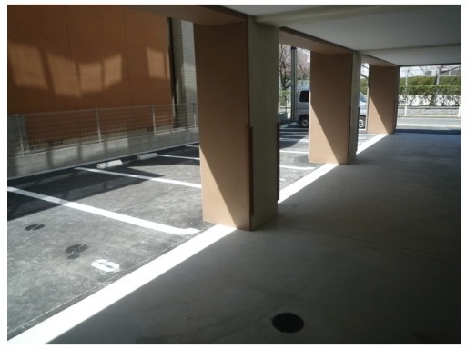 敷地内駐車場空きあり