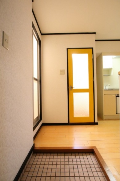 玄関からはこのようになっています