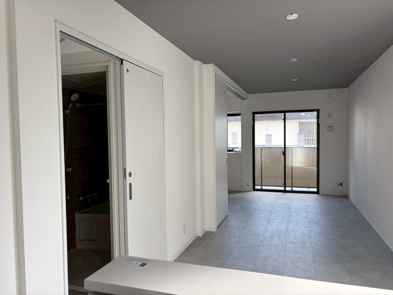 家具の配置はしやすいお部屋です。