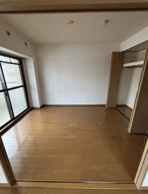 こちら寝室にいかがでしょうか