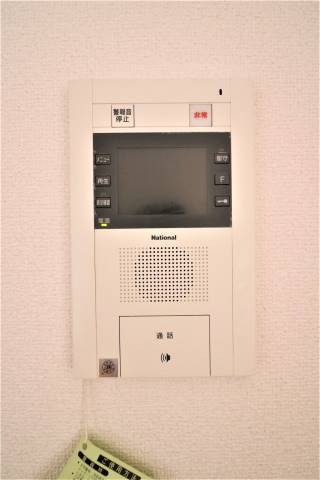 外の様子が見えて安心ですね。