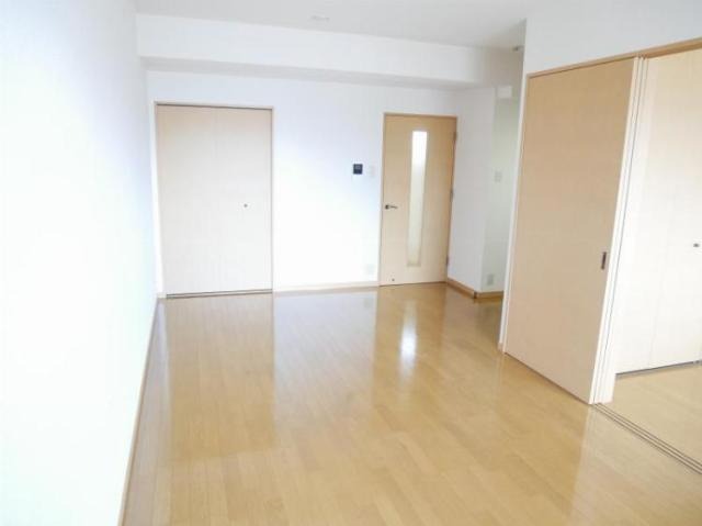 広々リビングでゆったりくつろげます