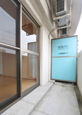 バルコニーが広く使いやすいです